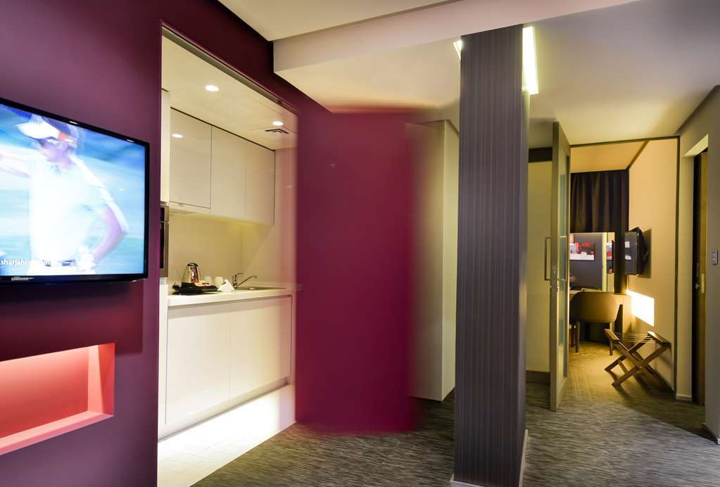 72 Waterfront 5* Sharjah