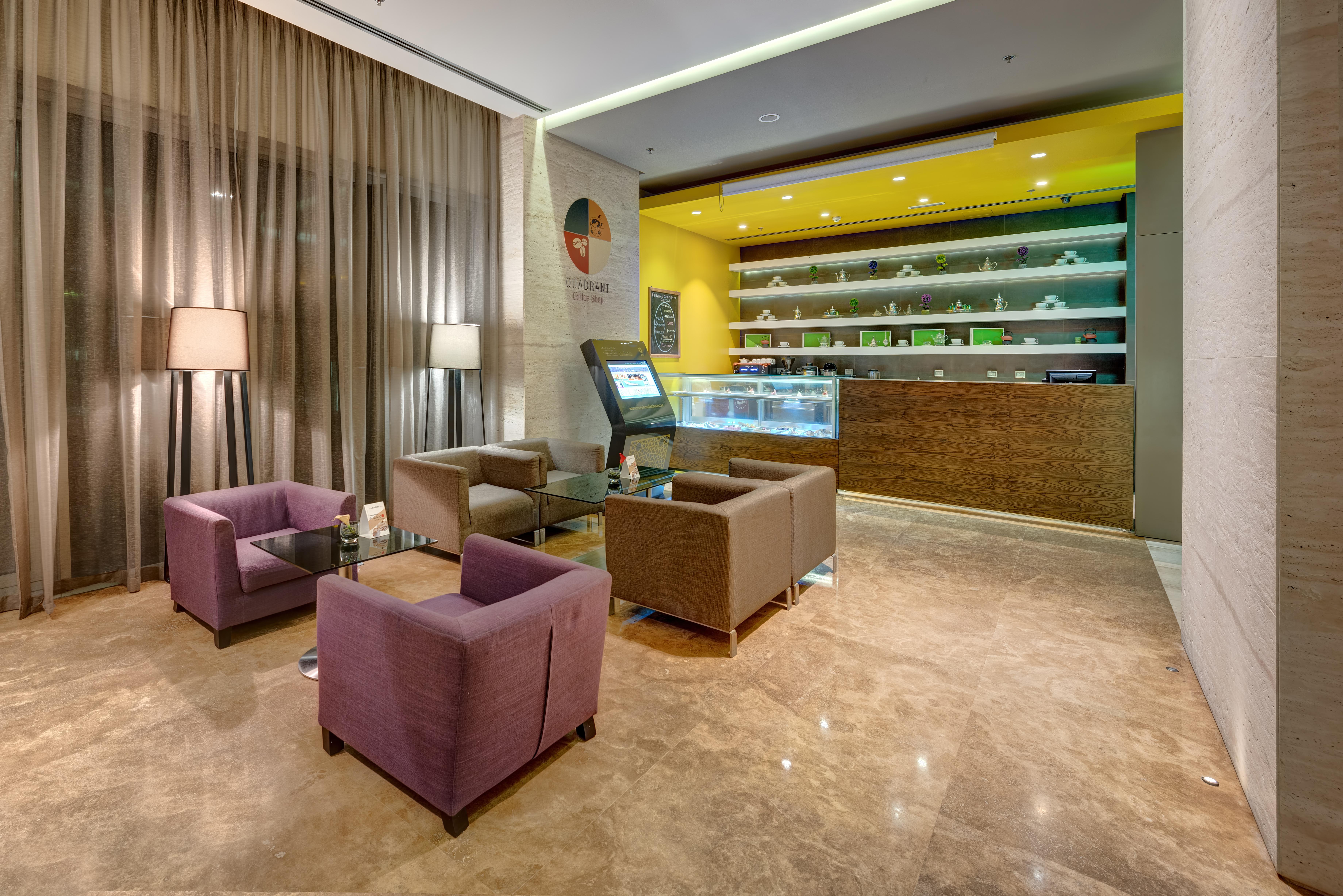 72 Waterfront Hotel Schardscha