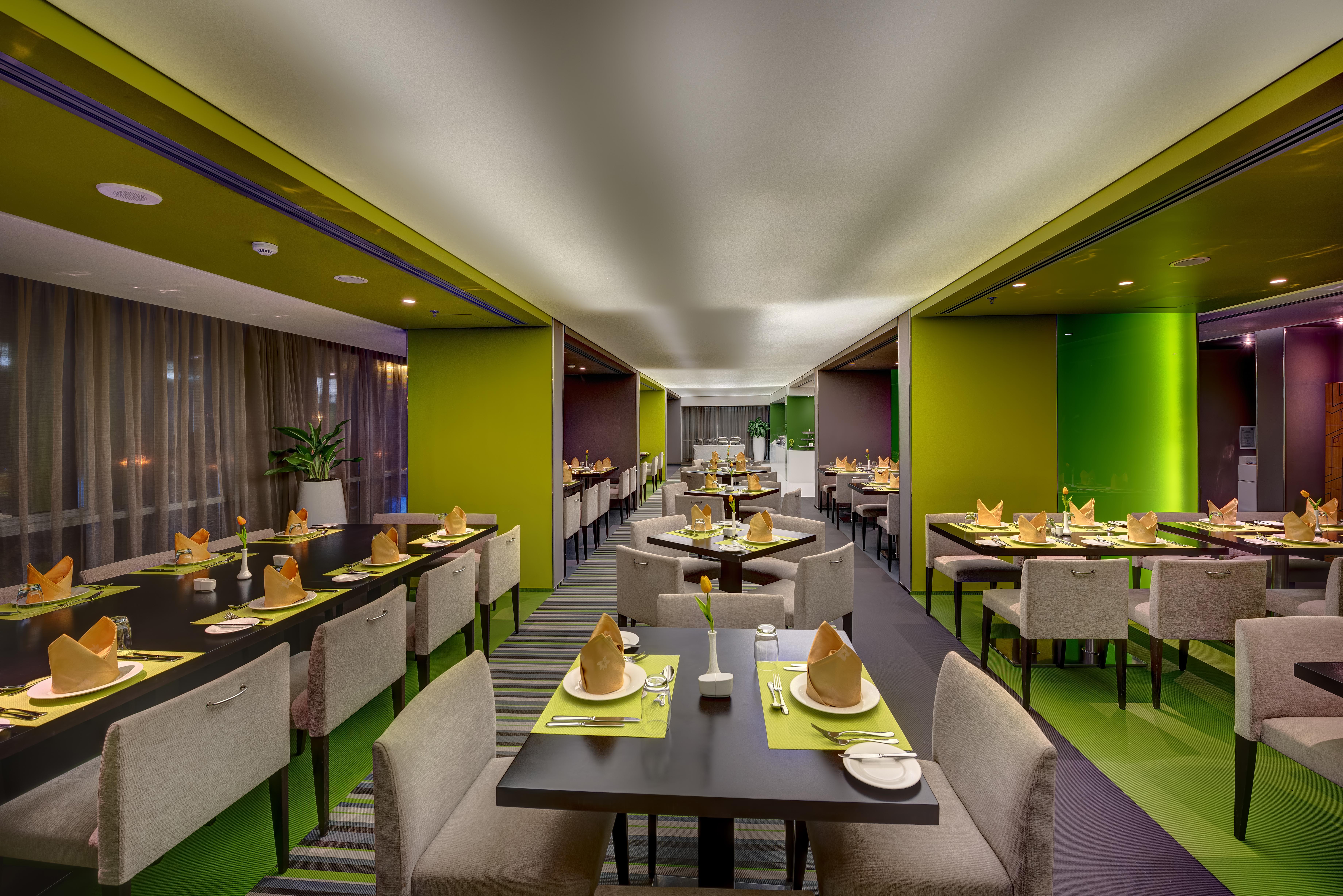 72 Waterfront 5* Schardscha